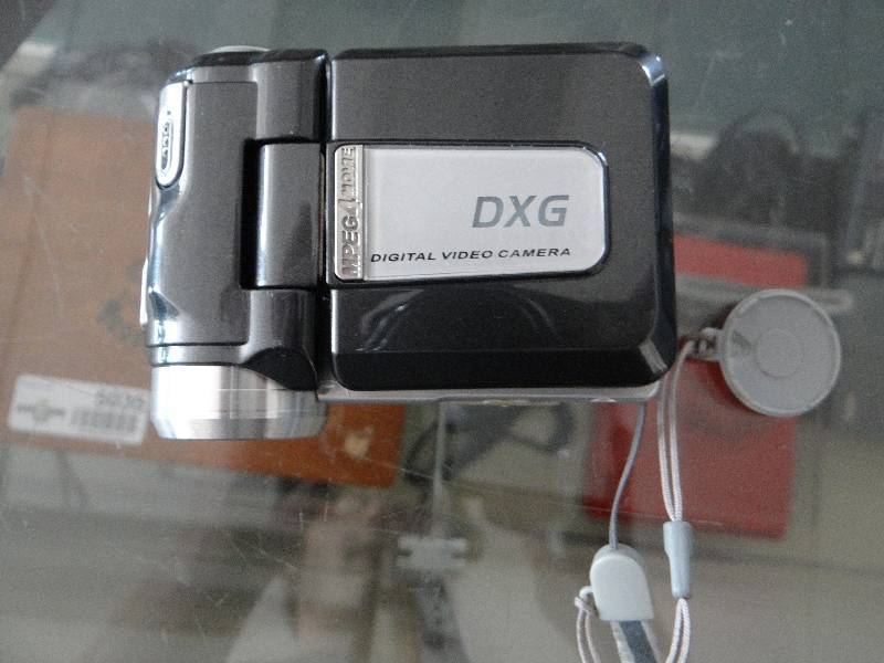 lot 5051 image: DXG video camera