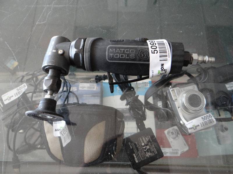 lot 5099 image: Matco 90 degree grinder