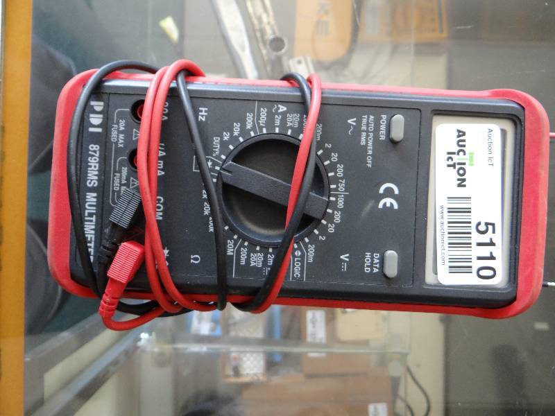 lot 5110 image: PDI 879rms multimeter