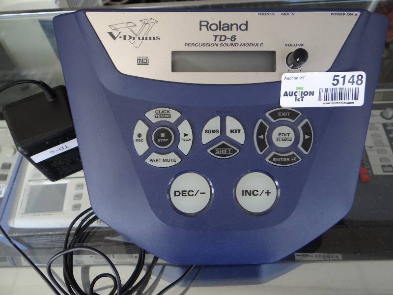 lot 5148 image: Roland td-6 percussion sound module