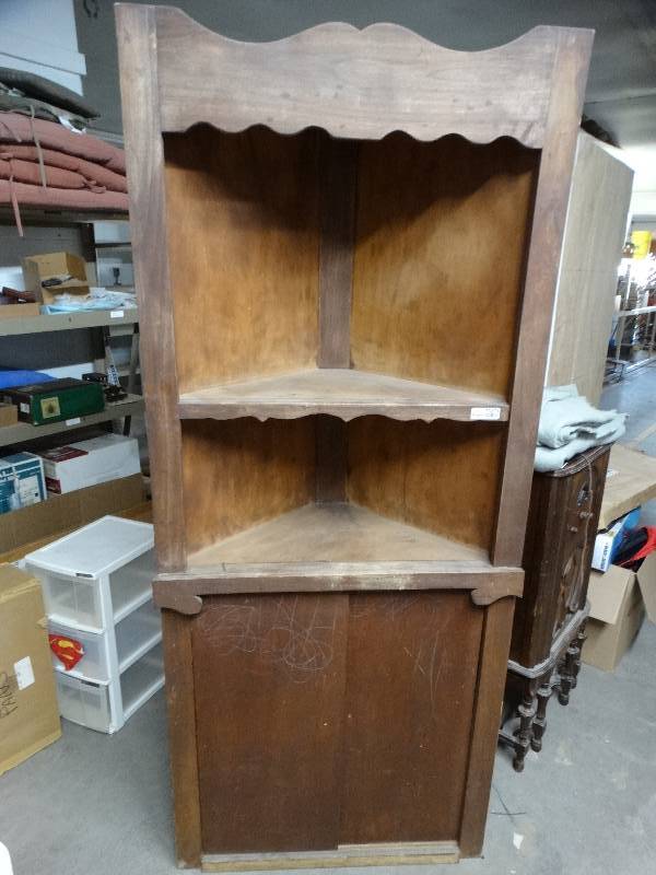 lot 13279 image: Wooden corner cabinet 79 x 34.