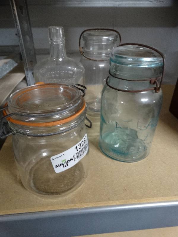 lot 13287 image: Lot of 4 various jars.