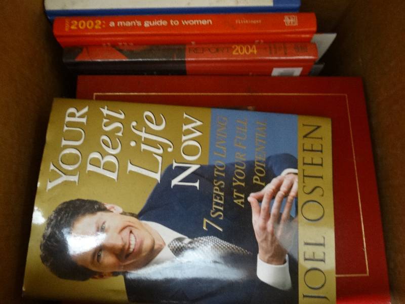 lot 13347 image: Lot of books.