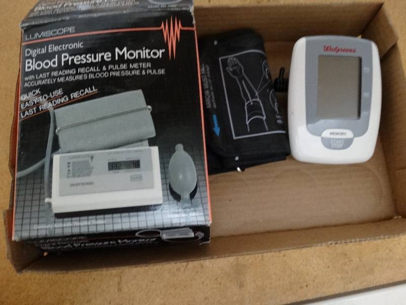 lot 13352 image: Blood pressure monitor.