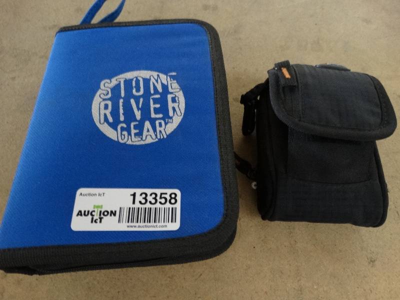 lot 13358 image: Camera and stone river gear light.