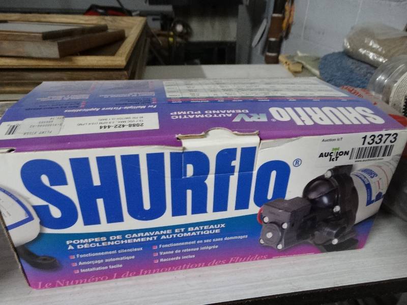 lot 13373 image: Shurflu rv auto demanel pump.
