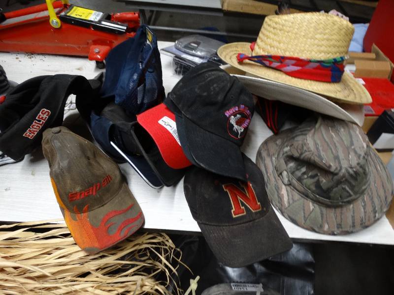 lot 13406 image: Lot of various hats.