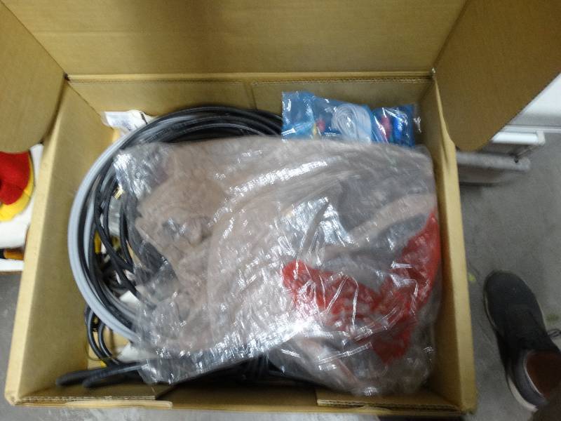lot 13421 image: Lot of cable & dish items.
