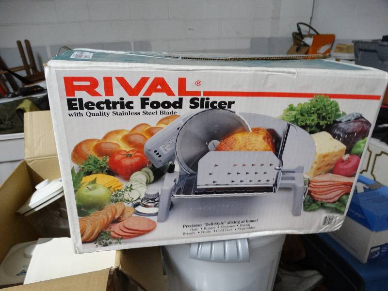 lot 13465 image: Rival electric food slicer.