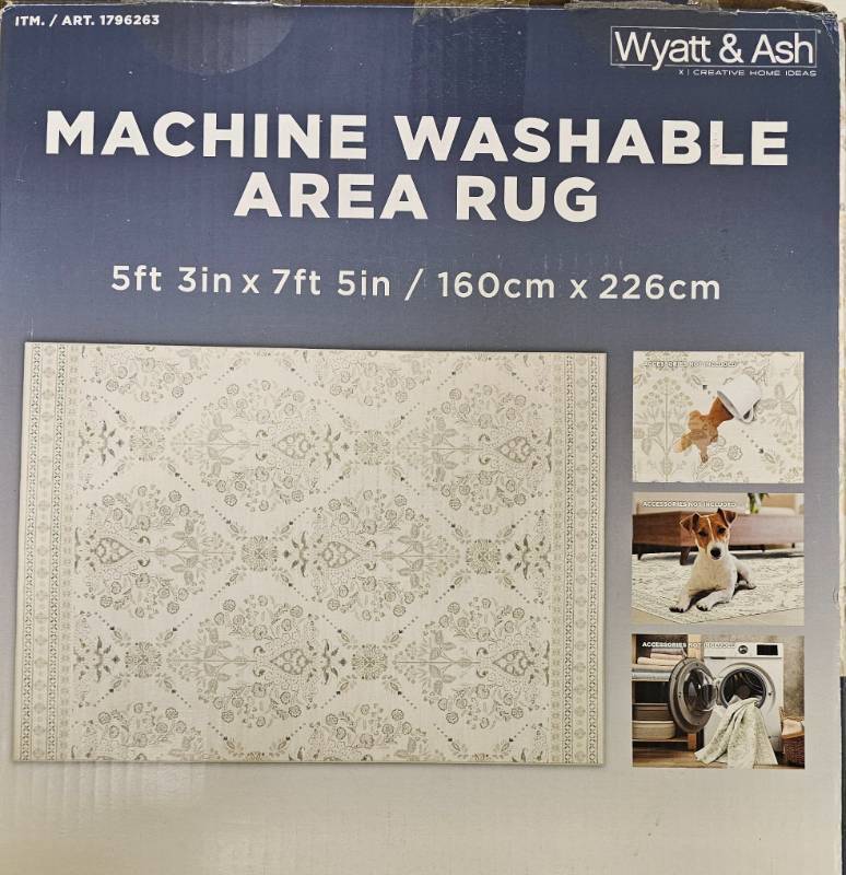 lot 19952 image: Wyatt & Ash Machine Washable Area Rug 53 x 75 - Retail $129