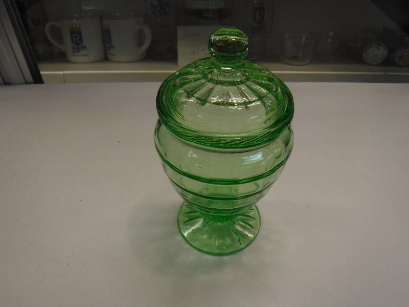 lot 7010 image: green glass candy dish