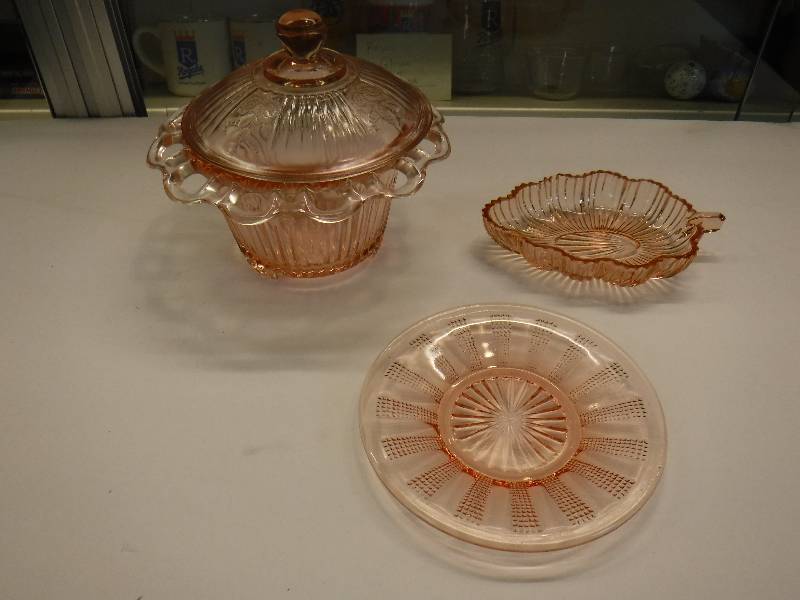 lot 7013 image: pink depression glass