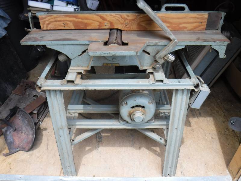 lot 7027 image: 6 Boice & Crane Jointer