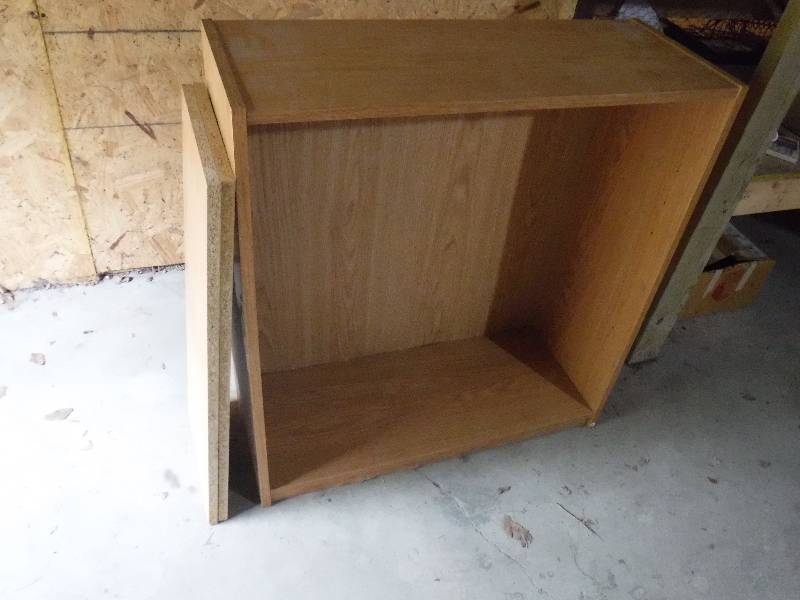 lot 7077 image: book shelf