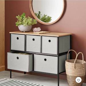 lot 20202 image: Room Essentials 5-Drawer Dresser  - Retail $165