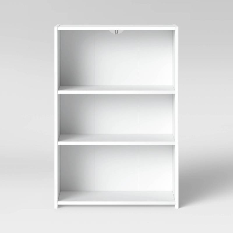 lot 20187 image: 3 Shelf Bookcase White - Room Essentials�� Modern Style, Open Shelving, Wood Composite, No Tools Included - Retail $100