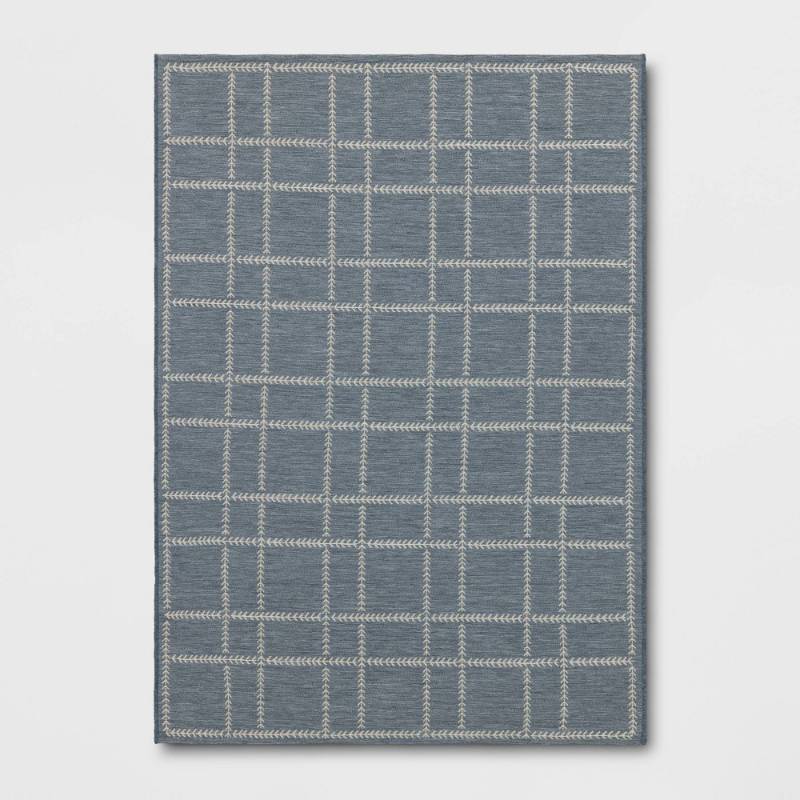 lot 19898 image: 5x7 Stitched Grid Woven Outdoor Area Rug Slate Blue - Threshold�� designed with Studio McGee