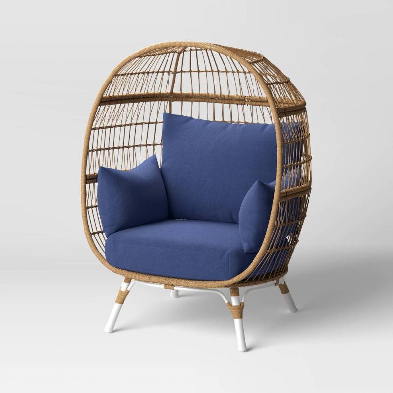 lot 19918 image: 4pc Southport Egg Chair Replacement Outdoor Cushion Sets Navy Blue - Threshold�� - Retail $150