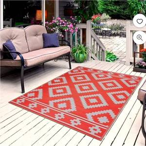 lot 20398 image: Geometric Orange and White IndoorOutdoor Area Rug 5x7 - Retail $89