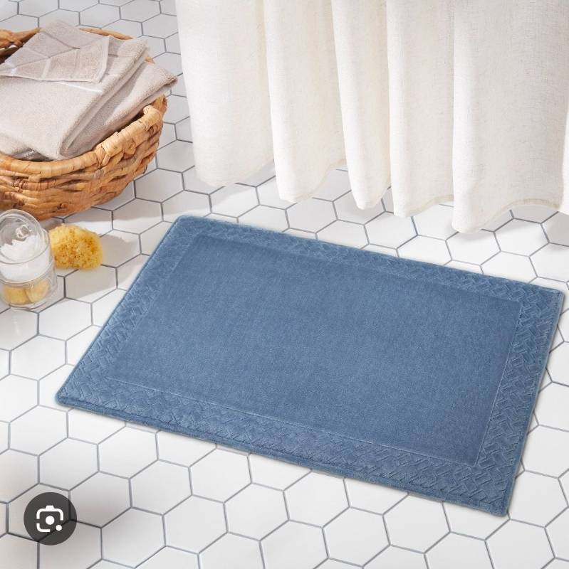 lot 20430 image: Cotton Bath Mat with Textured Border - Retail $24
