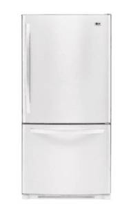 lot 20518 image: LG Bottom Freezer Refrigerator White - Retail $1,400