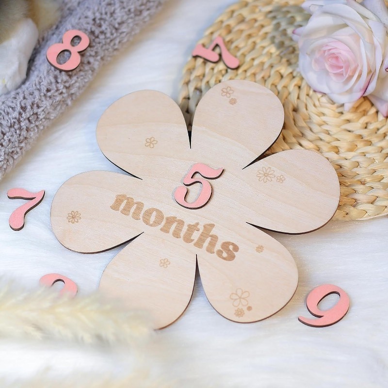 lot 1022120 image: Baby Wooden Monthly Milestone Card, Double-Sided Daisy Flower Baby Milestone��Wooden Milestone Photography Milestones Photograph Memorial for Newborn Baby��6.1X6.1 in Baby Announcement Sign - Retail $9