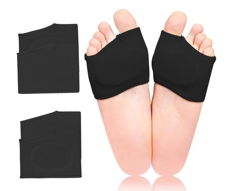 lot 1193448 image: Metatarsal Pads with Gel Pad for Women and Men, Foot Pads Provides Relief for Mortons Neuroma Insert, Metatarsalgia, Mortons Neuroma 2pairs4pcs (Nude, L) - Retail $12