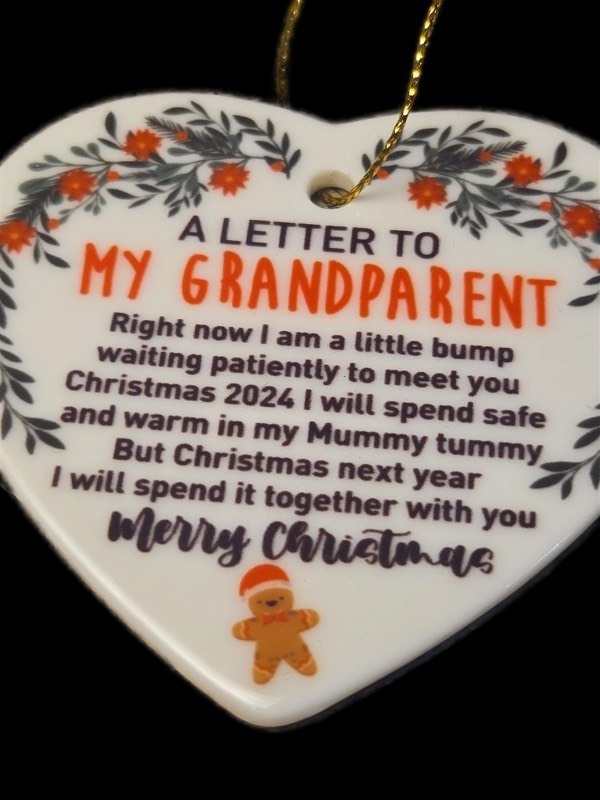 lot 1194527 image: New Grandparent Christmas Ornament Gift, Baby Pregnancy Announcement Christmas Ornament for New First Time Grandparent, Grandparent Ready to Be, Holiday Christmas Tree Decorations - Retail $10
