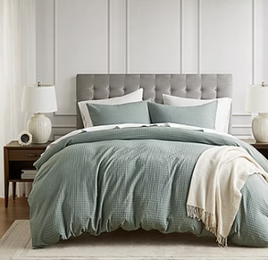 lot 28045 image: 510 Design Mina Waffle Weave Textured Duvet Cover Set - King
