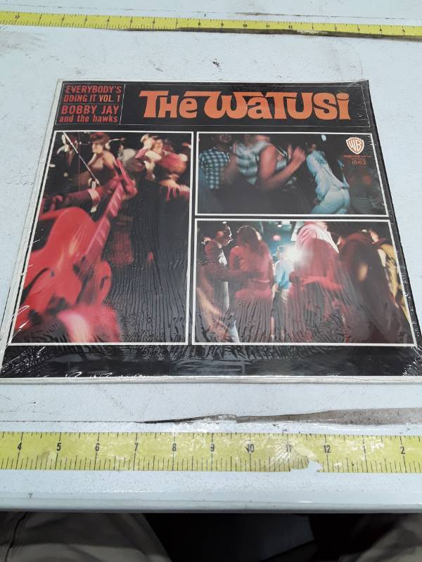 lot 33319 image: The Watusi - Everybodys Doing It Vol. 1 by Bobby Jay and the Hawks Vinyl LP