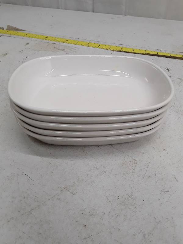 lot 33366 image: Set of 5 White Ceramic Oval Serving Dishes
