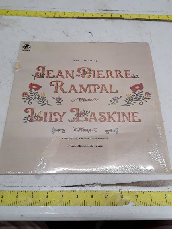 lot 33383 image: Jean-Pierre Rampal & Lily Laskine - Music For Flute And Harp Vinyl LP