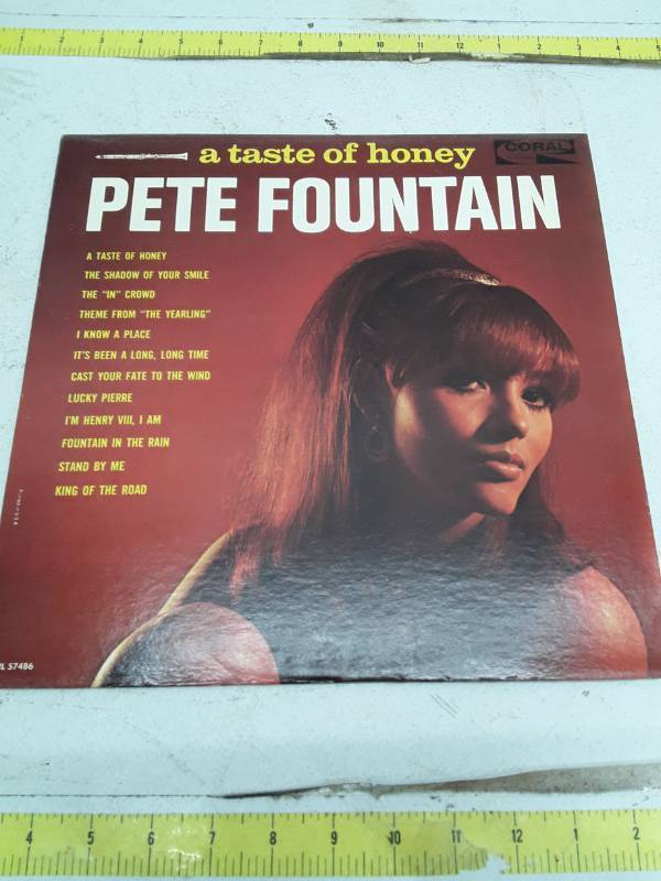 lot 33391 image: Pete Fountain - A Taste of Honey Vinyl LP