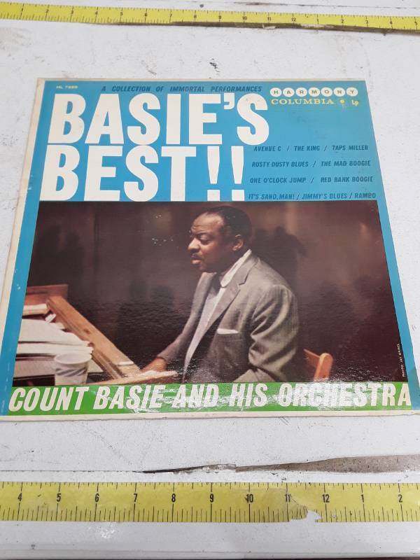 lot 33397 image: Basies Best - Count Basie and His Orchestra Vinyl Album