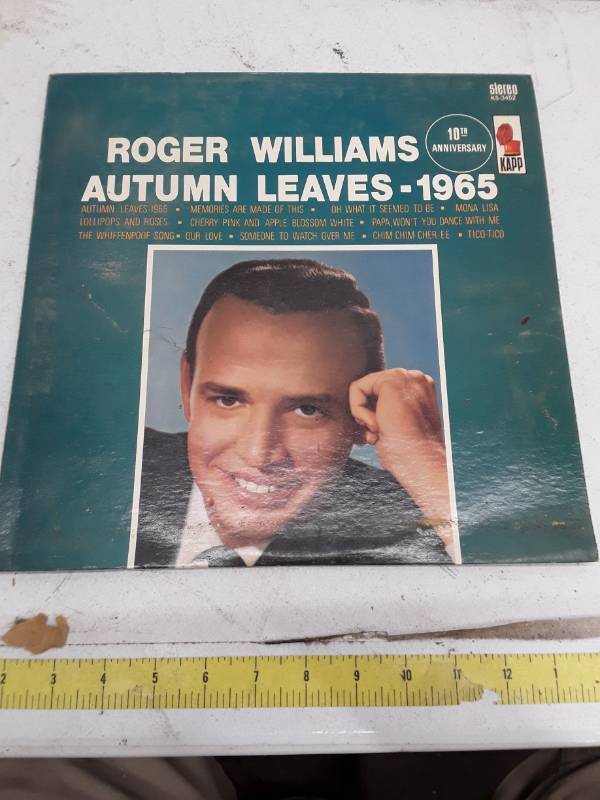 lot 33433 image: Roger Williams - Autumn Leaves 1965 (10th Anniversary) Vinyl LP