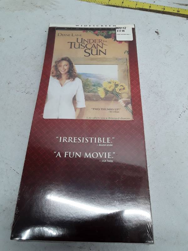 lot 33262 image: Under the Tuscan Sun (DVD)  Mill Creek  Comedy