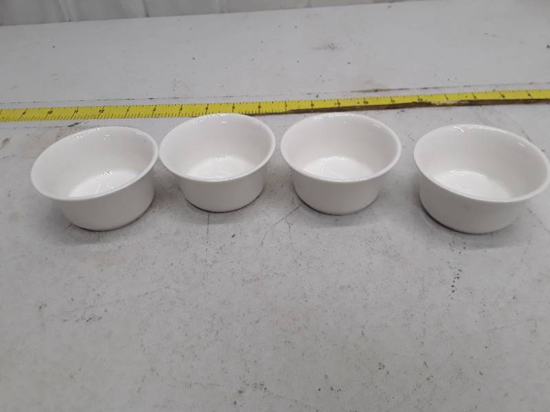 lot 33290 image: Set of 4 White Ceramic Ramekins