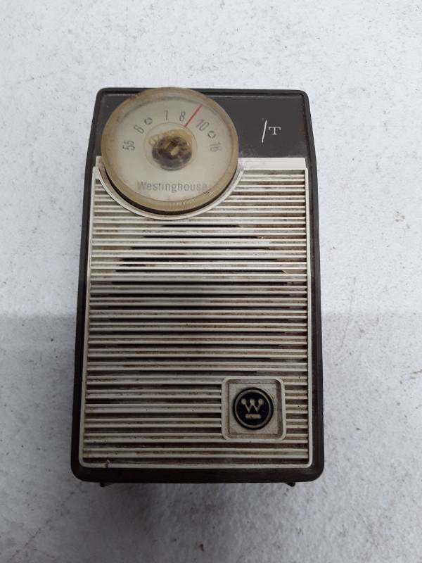 lot 33296 image: Vintage Westinghouse Temperature ControllerThermostat, not sure if works