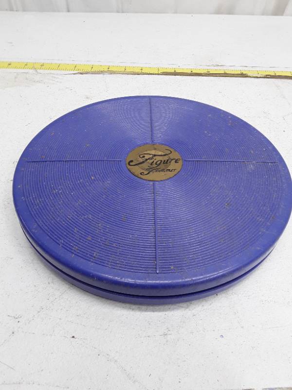 lot 32692 image: Blue Plastic Exercise Balance Discs