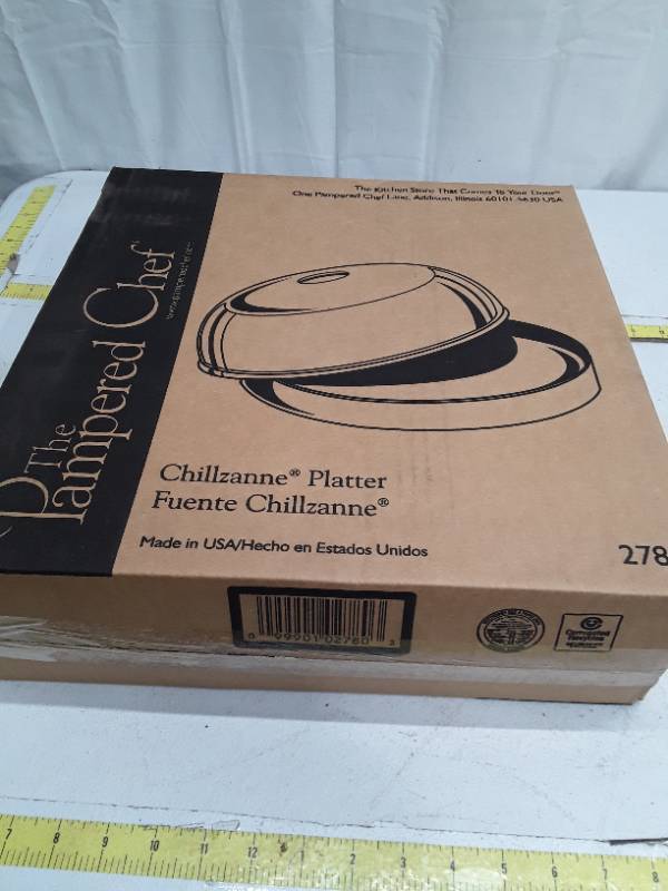 lot 32705 image: Pampered Chef 2780 Chillzanne Tray, Cover & Divider-
