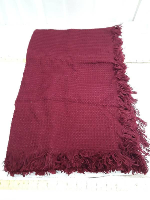 lot 32757 image: Burgundy Waffle Weave Throw Blanket with Fringe