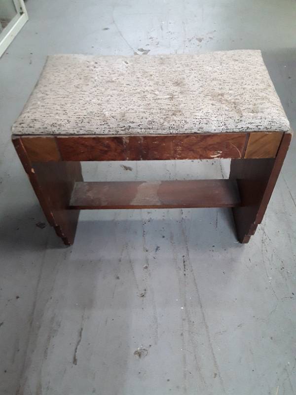 lot 32776 image: Antique Upholstered Wood Bench