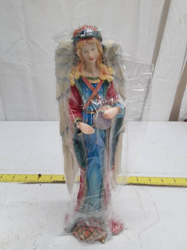 lot 32822 image: Decorative Angel Figurine with Detailed Wings and Colorful Dress