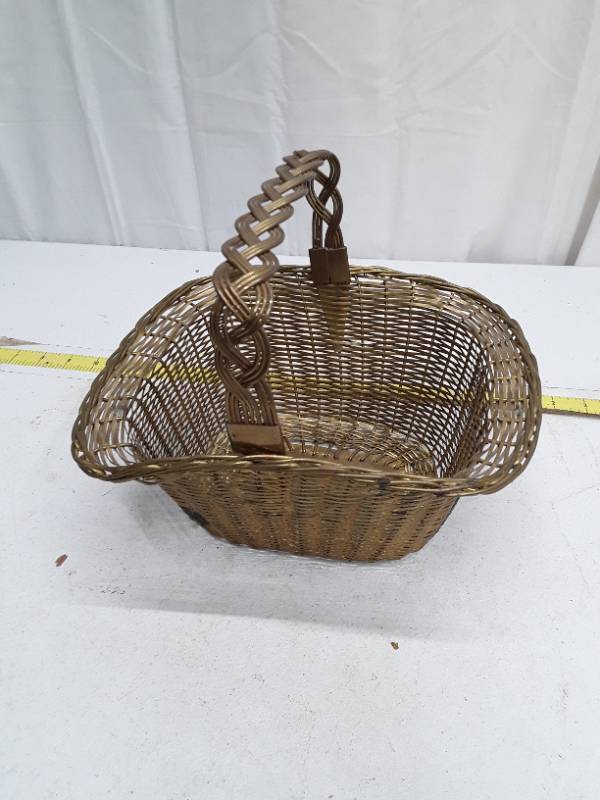 lot 33070 image: Woven Brass Basket