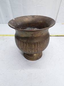 lot 33456 image: Vintage Solid Brass Ribbed Urn Planter