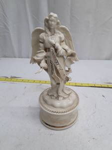 lot 33501 image: Lenox Angel of Glory Musical Figurine