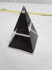 lot 33505 image: Modern Clear Glass Optical Prism