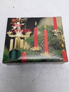 lot 33510 image: 20 Tree Candles in box