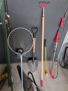 lot 608 image: Complete Garden Tool lot and more