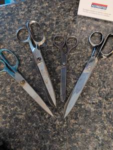 lot 630 image: Vintage Scissors Collection